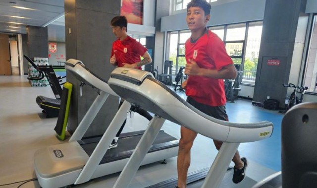 星空官网-彭长老解禁 苏帅有牌了！客战成都赛马不？主场战浙江+海牛定生死