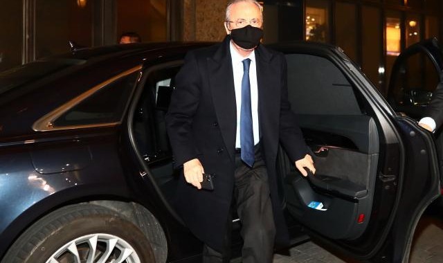 星空体育官网-弗爷指责巴黎回应粗鲁？莱昂纳多发话目的是抬价？