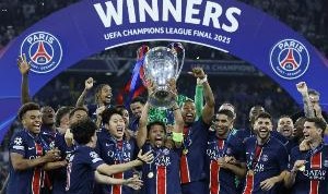 记者：巴黎欧冠夺冠纪录片9月10日在王子公园球场首映